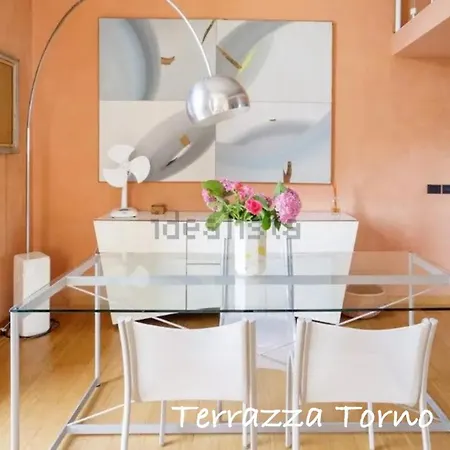 Terrazza Apartament Torno